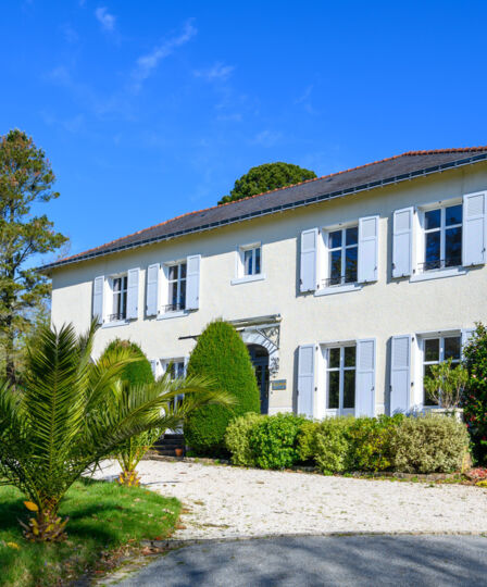 Donnez vie à votre façade avec une menuiserie sur mesure à Montargis