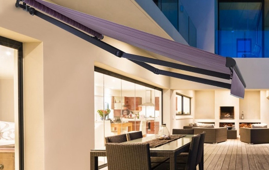 Stores extérieurs / intérieurs